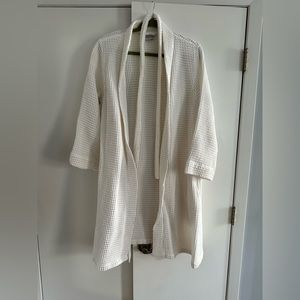 Never used Parachute Waffle robe - white